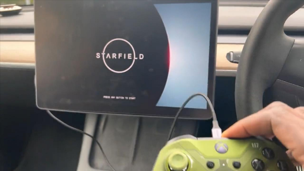 玩家用特斯拉電動車成功運行《星空》!效果居然還不錯 玩家用特斯拉電動車成功運行《星空》!效果居然還不錯