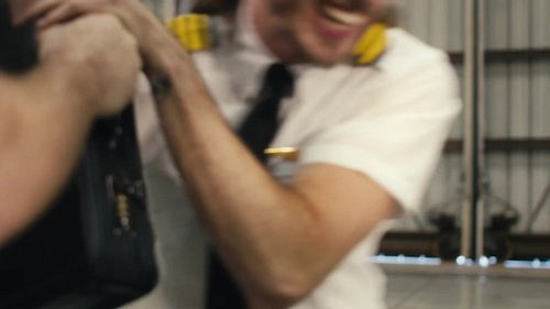 疑《GTA6》配音演員發布神秘影片 網友:大的要來了! 疑《GTA6》配音演員發布神秘影片 網友:大的要來了!