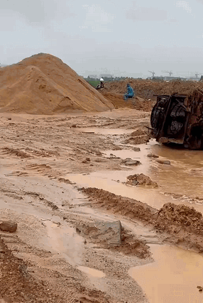 這絕對是隔壁老王吧 動圖 缺德地圖持續為您導航！