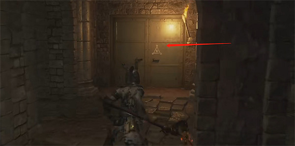 《P 的謊言》三位一體聖殿門位置