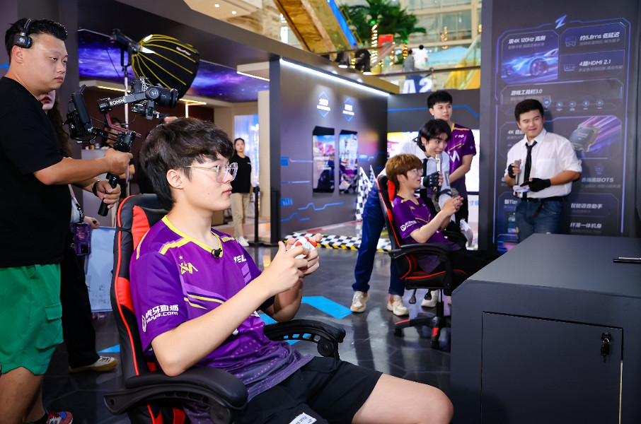 三星遊戲電視“我的遊戲Buff屏”快閃店空降成都 三星遊戲電視“我的遊戲Buff屏”快閃店空降成都