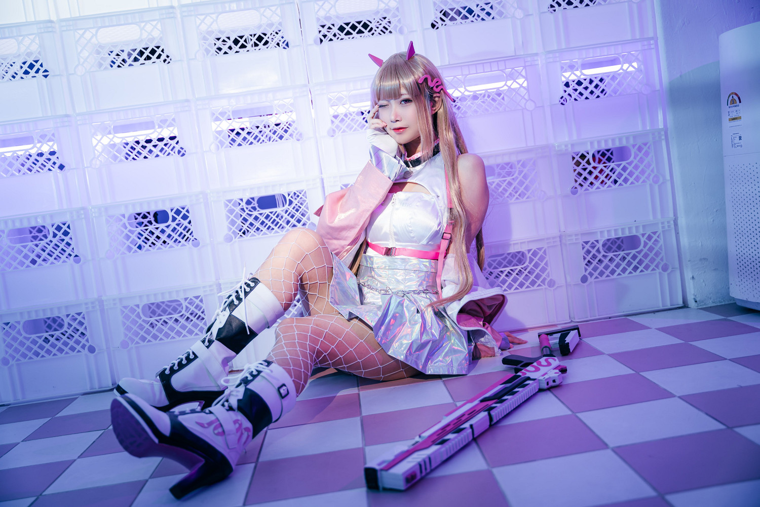 我對漁網襪毫無抵抗!《妮姬:勝利女神》毒蛇性感COS 我對漁網襪毫無抵抗!《妮姬:勝利女神》毒蛇性感COS