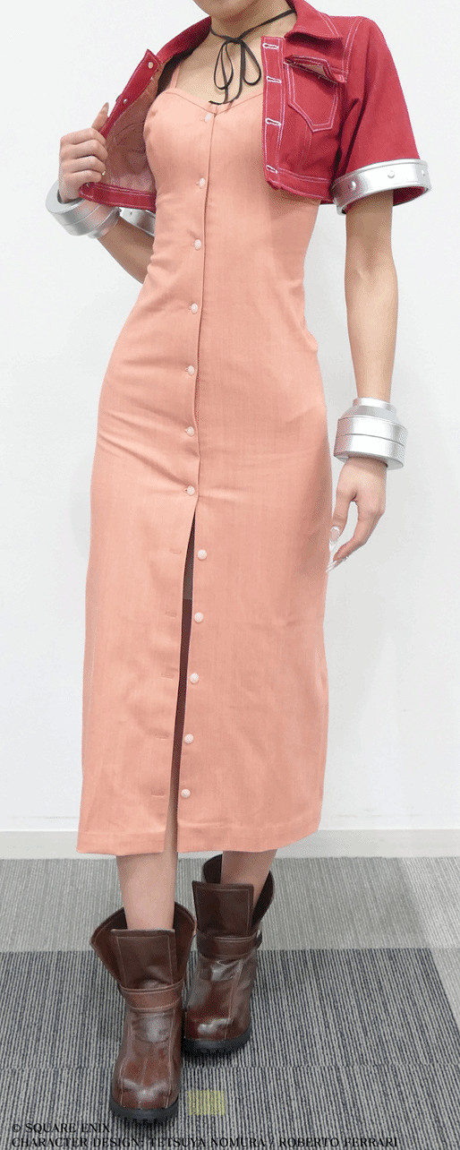 《FF7 RE》愛麗絲初版服裝曝光:質感僵硬不如最終版 《FF7 RE》愛麗絲初版服裝曝光:質感僵硬不如最終版