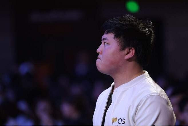 《英雄聯盟》uzi和faker交手盤點