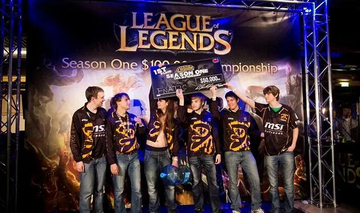 《英雄聯盟》全球總決賽曆屆冠軍介紹