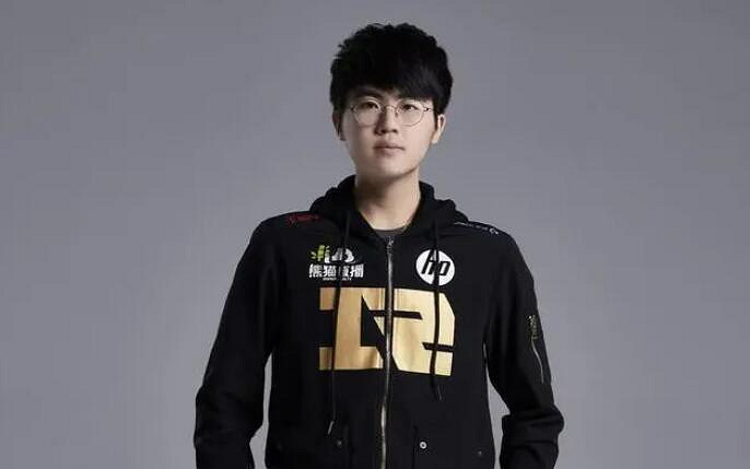 《英雄聯盟》lpl001到010選手一覽