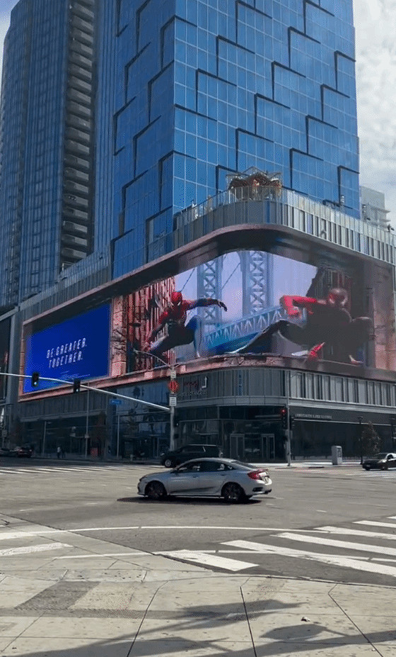 《蜘蛛人2》宣傳逐漸擴大 紐約和洛杉磯懸掛3D廣告! 《蜘蛛人2》宣傳逐漸擴大 紐約和洛杉磯懸掛3D廣告!