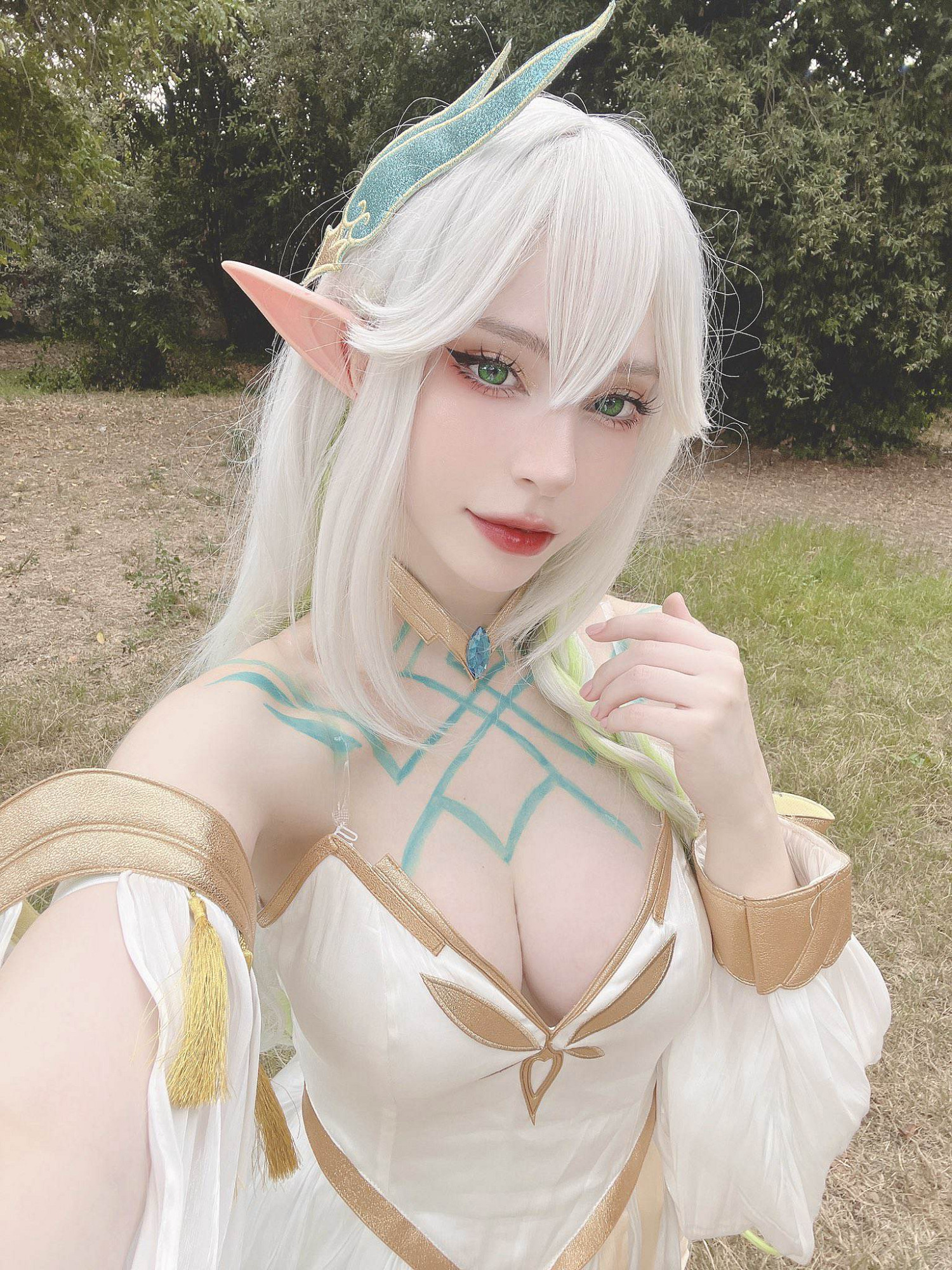 可愛與性感並存！國外小姐姐曬出《原神》大慈樹王COS