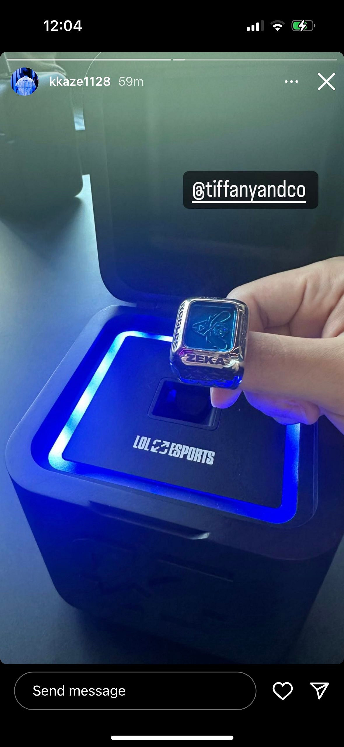 賽前先炫耀一波！《LOL》DRX隊員集體曬出S12冠軍戒指