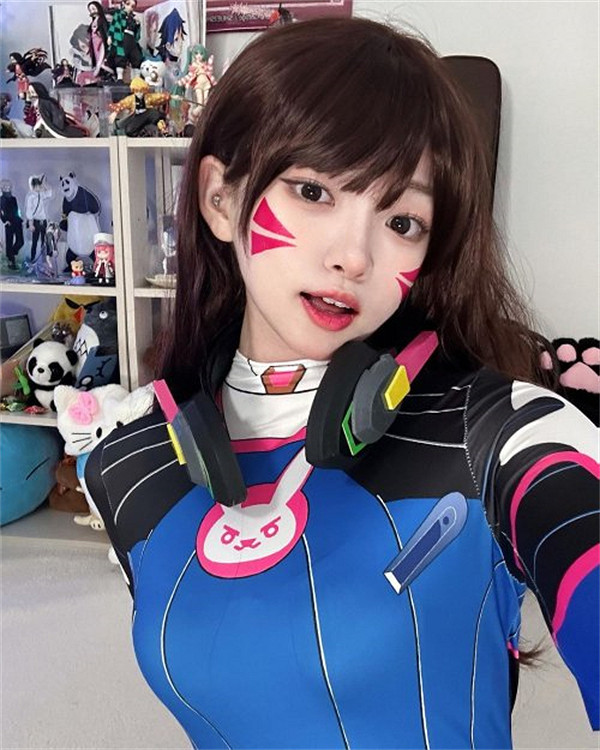 韓國萌妹COS《OW》D.Va:可愛且精致 經典連體衣超還原