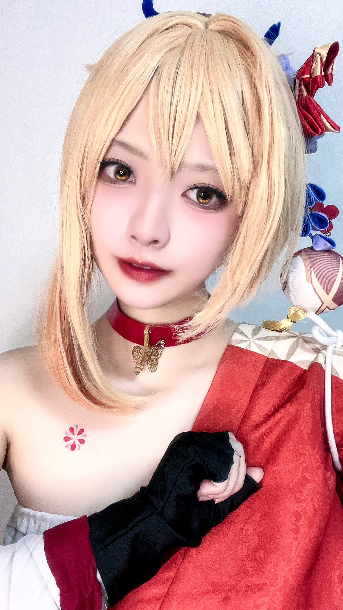 清純外表不要太過誘人!國外小姐姐COS《原神》肖宮 清純外表不要太過誘人!國外小姐姐COS《原神》肖宮