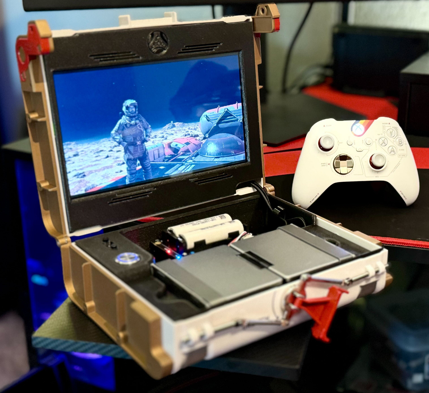 太酷了!玩家將《星空》收藏版手表盒改造成了遊戲機 太酷了!玩家將《星空》收藏版手表盒改造成了遊戲機