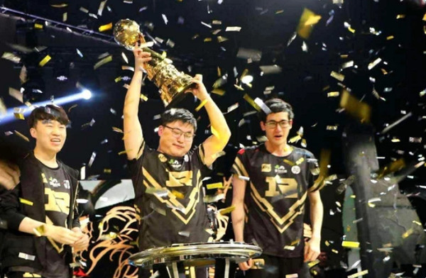 《lol》2023官方歷史十大最強戰隊排名