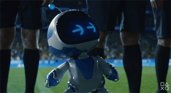 PS連動歐冠預告片公布:喬爾騎馬送足球 奎爺場邊吹號 PS連動歐冠預告片公布:喬爾騎馬送足球 奎爺場邊吹號