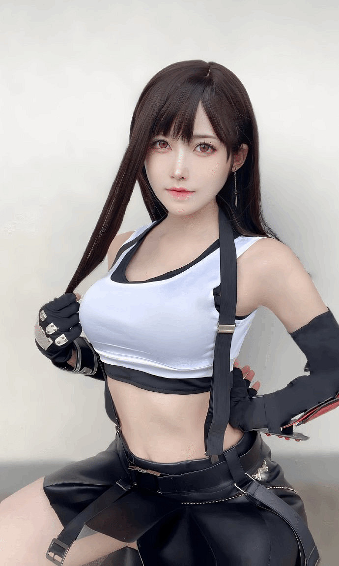 白膚巨胸誰不愛！博主曬出《FF7重生》蒂法、尤菲COS