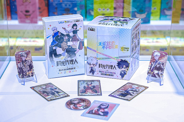 進擊中的“傑森動漫”:潮玩經濟正當時 卡牌、玩具、周邊多款IP新品亮相CTE中國玩具展 進擊中的“傑森動漫”:潮玩經濟正當時 卡牌、玩具、周邊多款IP新品亮相CTE中國玩具展