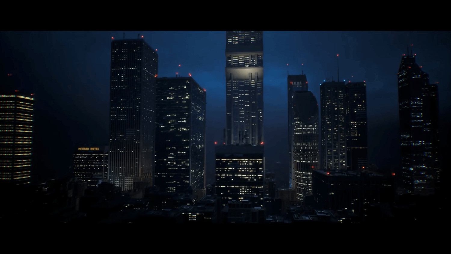 《機械戰警：暴戾都市》故事宣傳片 半機械警察執法