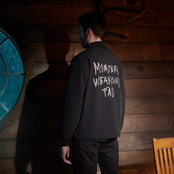 芬蘭服裝推出《心靈殺手2》衣服:中國製造 售價千元！