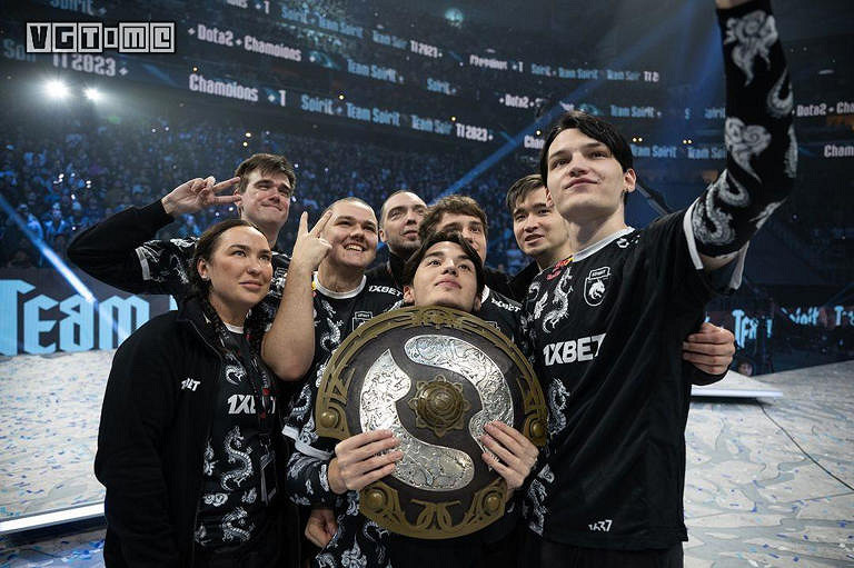 一年只發一句話!冰蛙在微博祝賀TS奪得《Dota2》冠軍 一年只發一句話!冰蛙在微博祝賀TS奪得《Dota2》冠軍