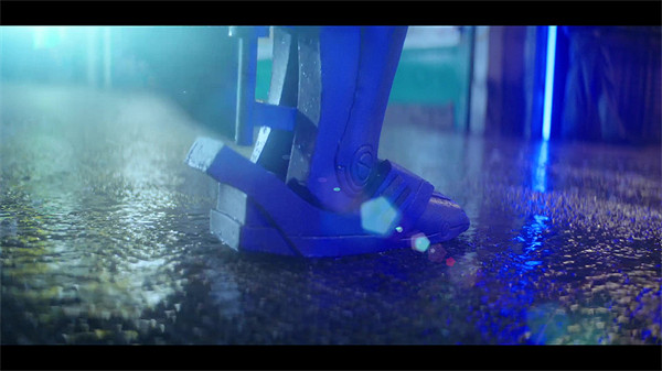 《機械戰警:暴戾都市》真人預告片公布 11月2日發售 《機械戰警:暴戾都市》真人預告片公布 11月2日發售