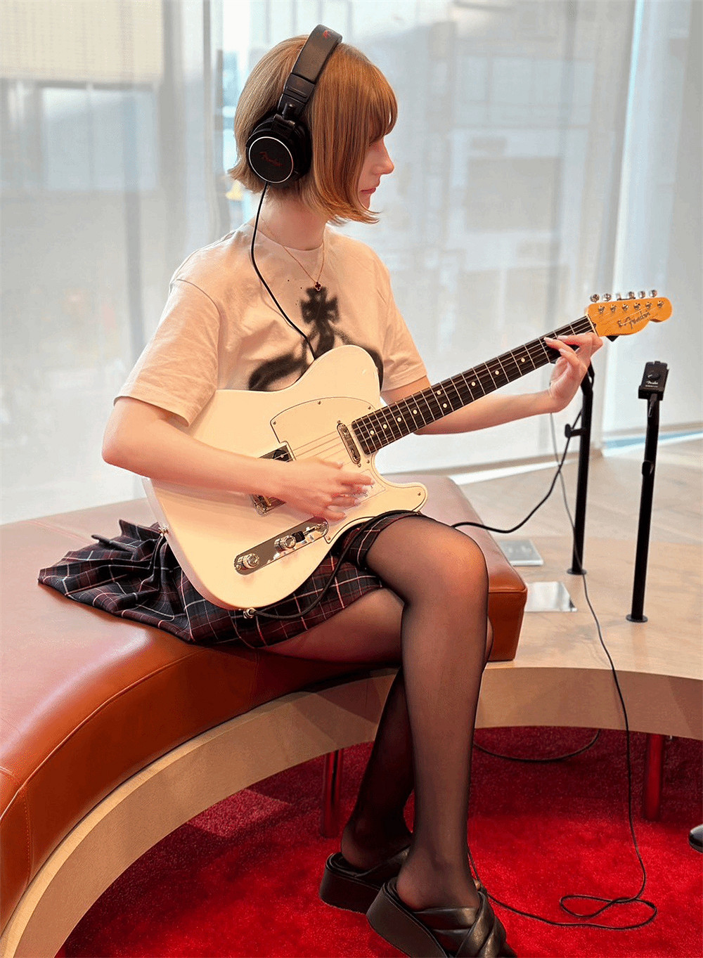 艾什莉臉模Cos“塞爾達公主”新照:誰能忍住不去救? 艾什莉臉模Cos“塞爾達公主”新照:誰能忍住不去救?