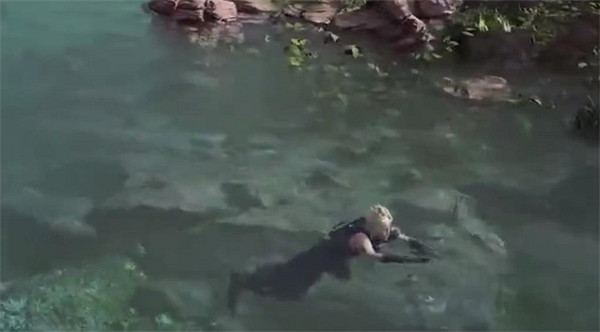 《最終幻想7:重生》將首次添加游泳功能：新實機公布