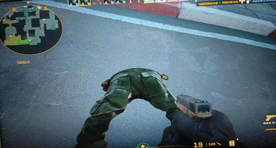 《CS2》臥倒bug介紹 《CS2》臥倒bug介紹