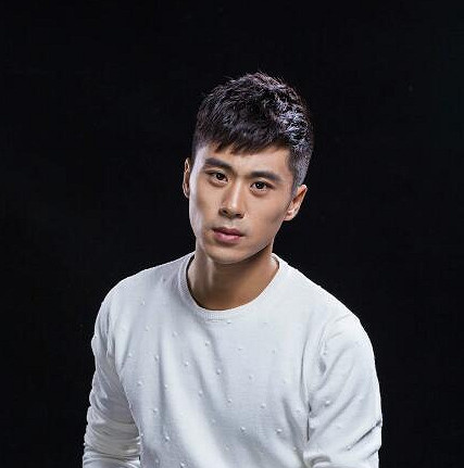 《完蛋我被美女包圍了》演員名字大全 《完蛋我被美女包圍了》演員名字大全