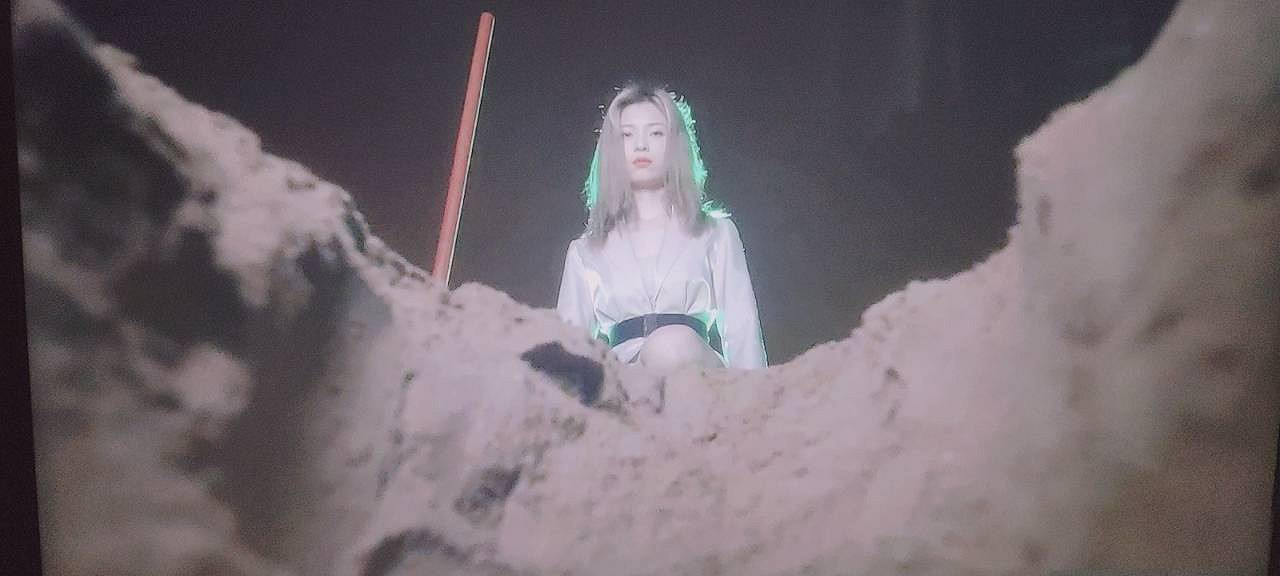 《完蛋我被美女包圍了》鄭梓妍扮演者鍾晨瑤介紹