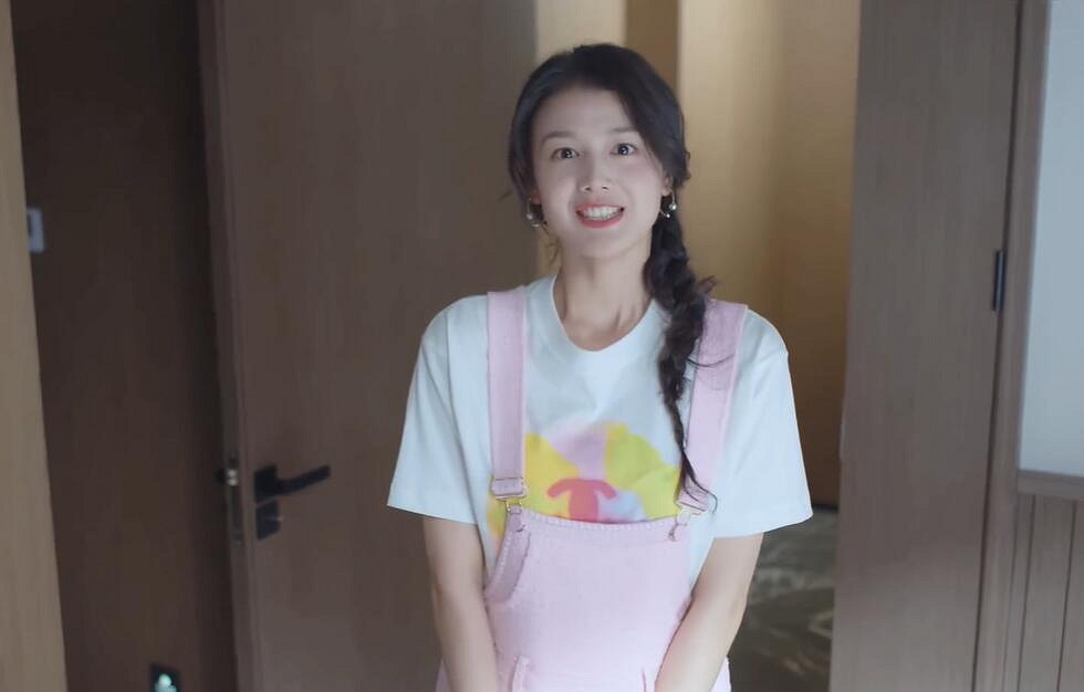 《完蛋我被美女包圍了》過關攻略