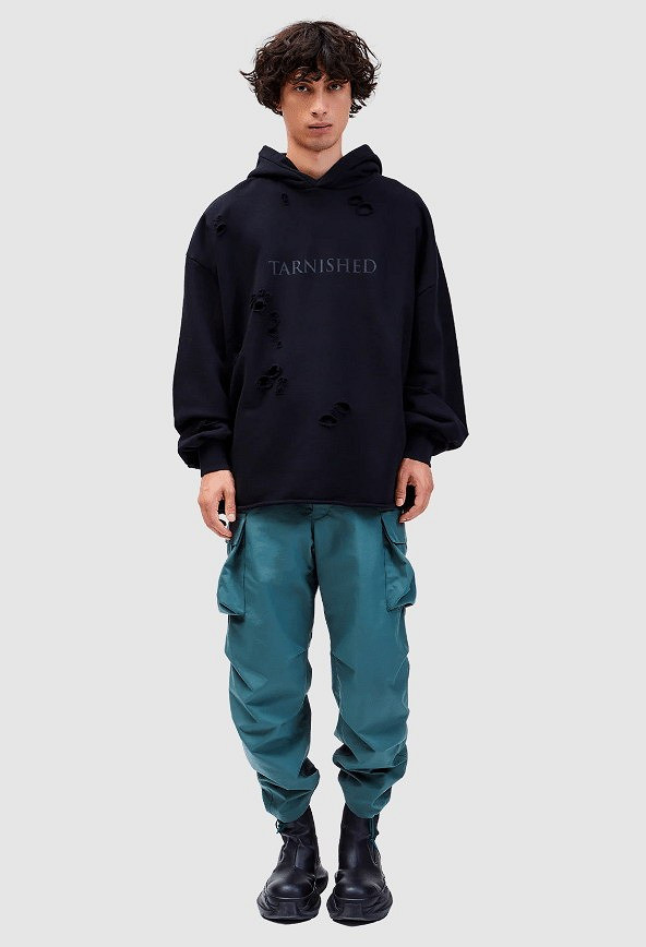 ARK/8推出《艾爾登法環》主題服裝 皮草大衣1735美元