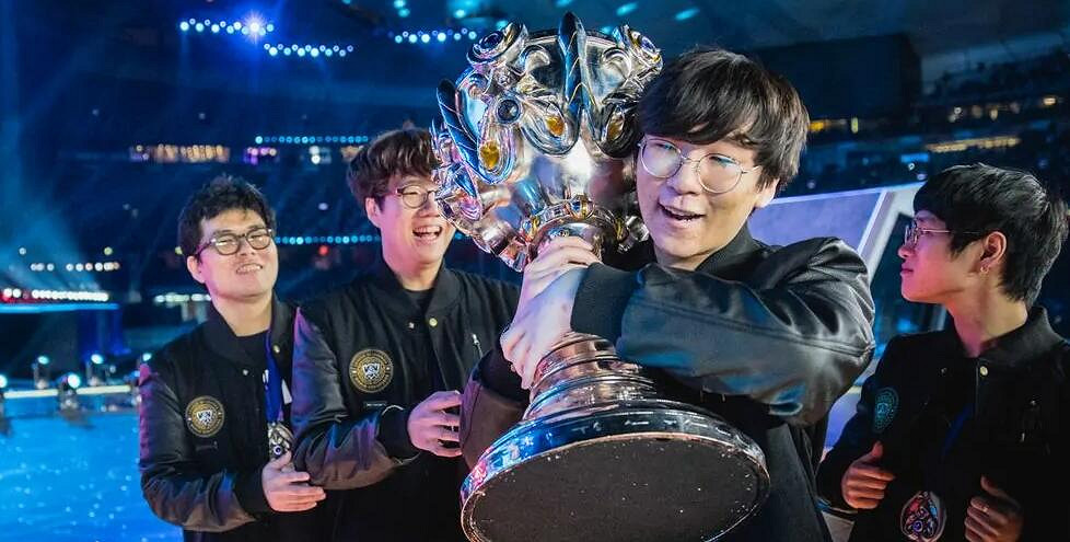 《英雄聯盟》ruler選手所獲榮譽一覽