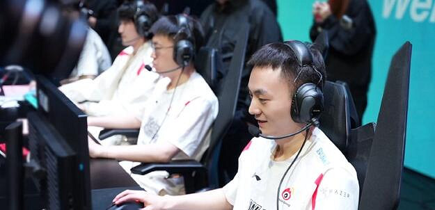 《英雄聯盟》Light選手個人資料介紹