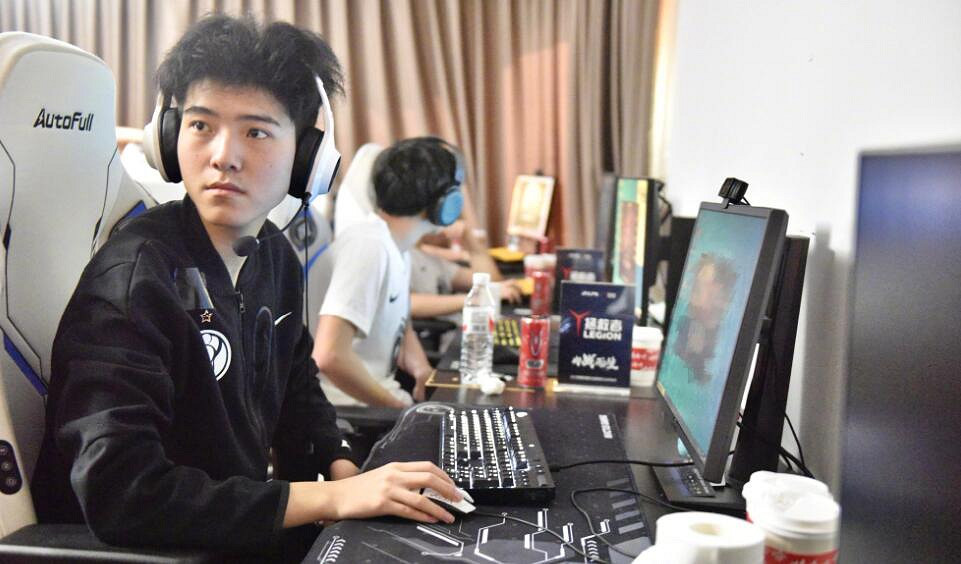 《英雄聯盟》Zika選手個人資料介紹