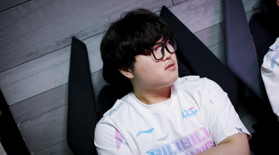 《英雄聯盟》Bin選手年齡介紹