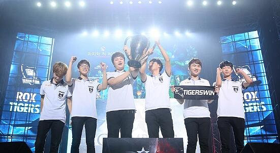 《英雄聯盟》Peanut選手個人資料介紹