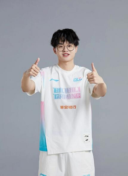 《英雄聯盟》xun選手戶籍介紹