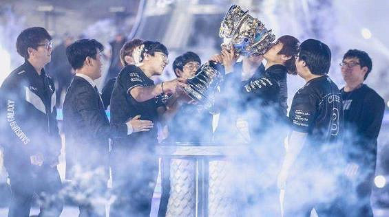 《英雄聯盟》s賽曆屆冠軍一覽