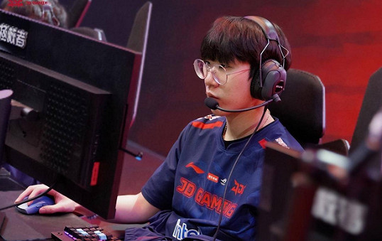 《lol》S13全球總決賽半決賽jdg打t1勝率分析