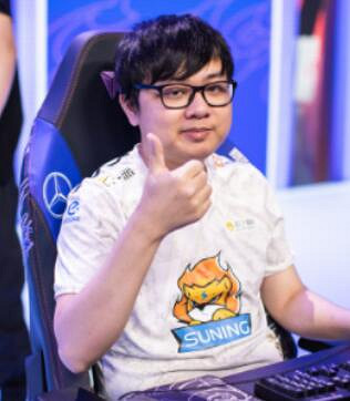 《英雄聯盟》lpl曆屆年度最佳選手一覽