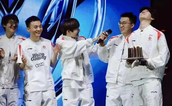 《英雄聯盟》theshy離開IG介紹