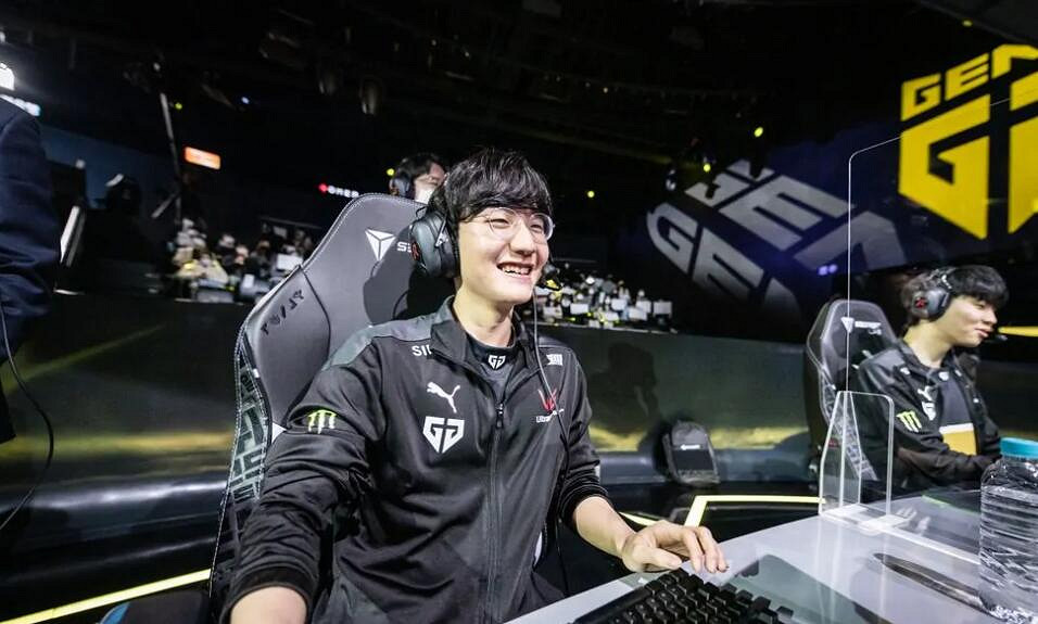 《英雄聯盟》peanut選手照片一覽 《英雄聯盟》peanut選手照片一覽