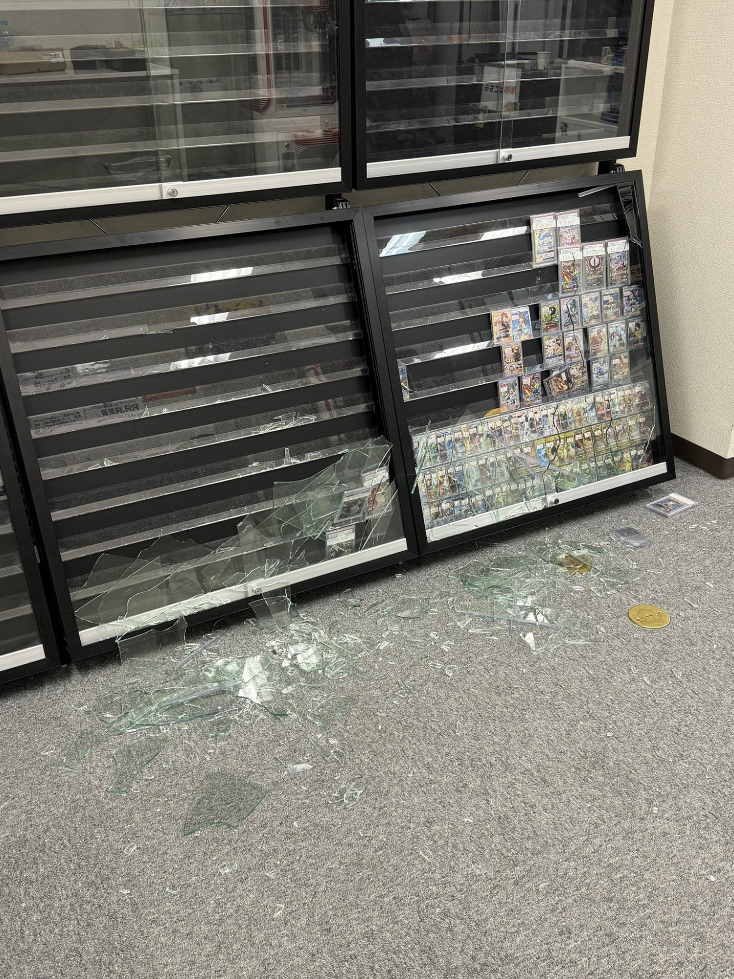 寶可夢太火了！日本劫匪僅兩分鐘將寶可夢卡牌搶劫一空