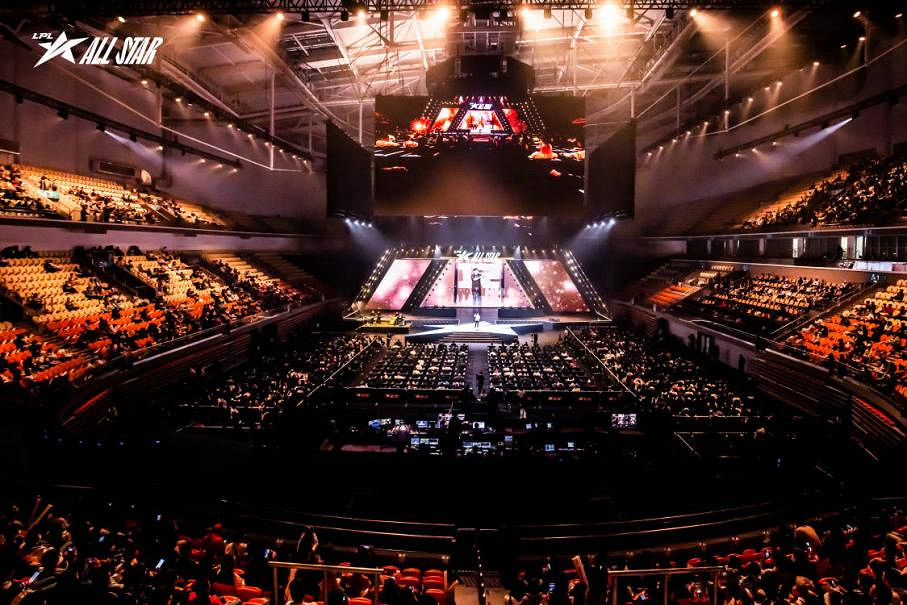 一個晚上，騰競從“大冤種”到“贏麻了”？