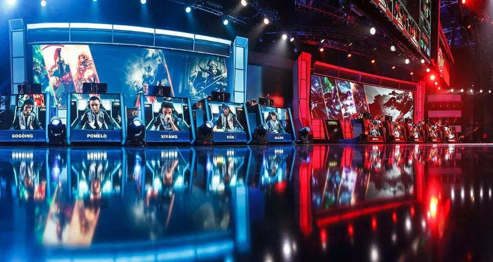 一個晚上，騰競從“大冤種”到“贏麻了”？