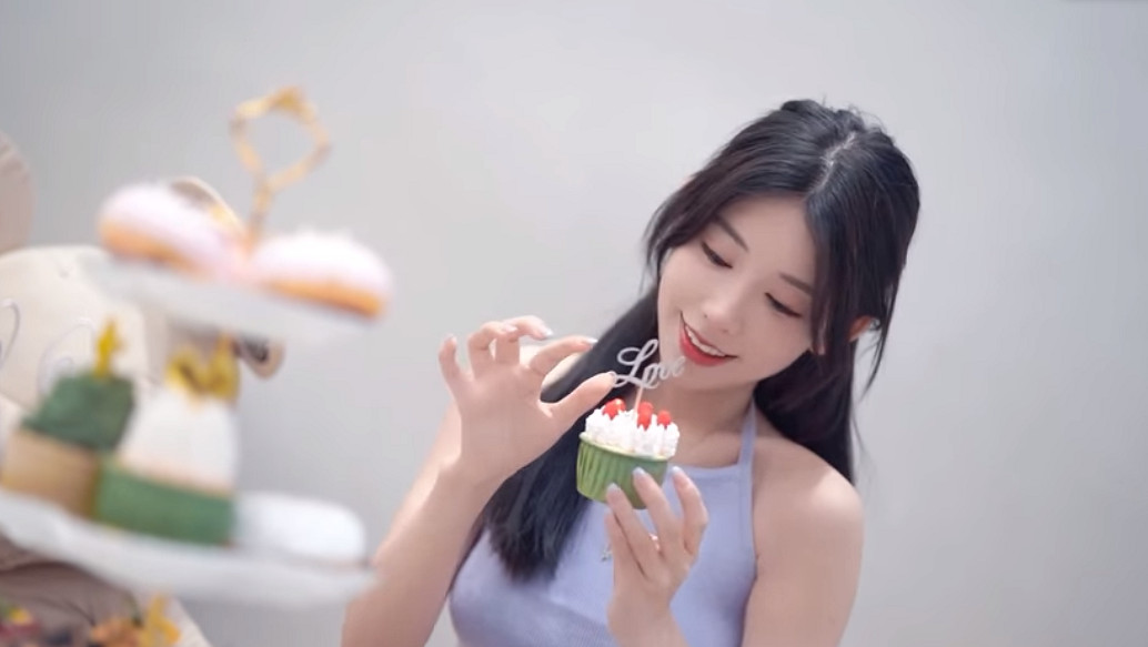 中國大陸研發遊戲新爆款?《完蛋我也能追到美女了》上架Steam