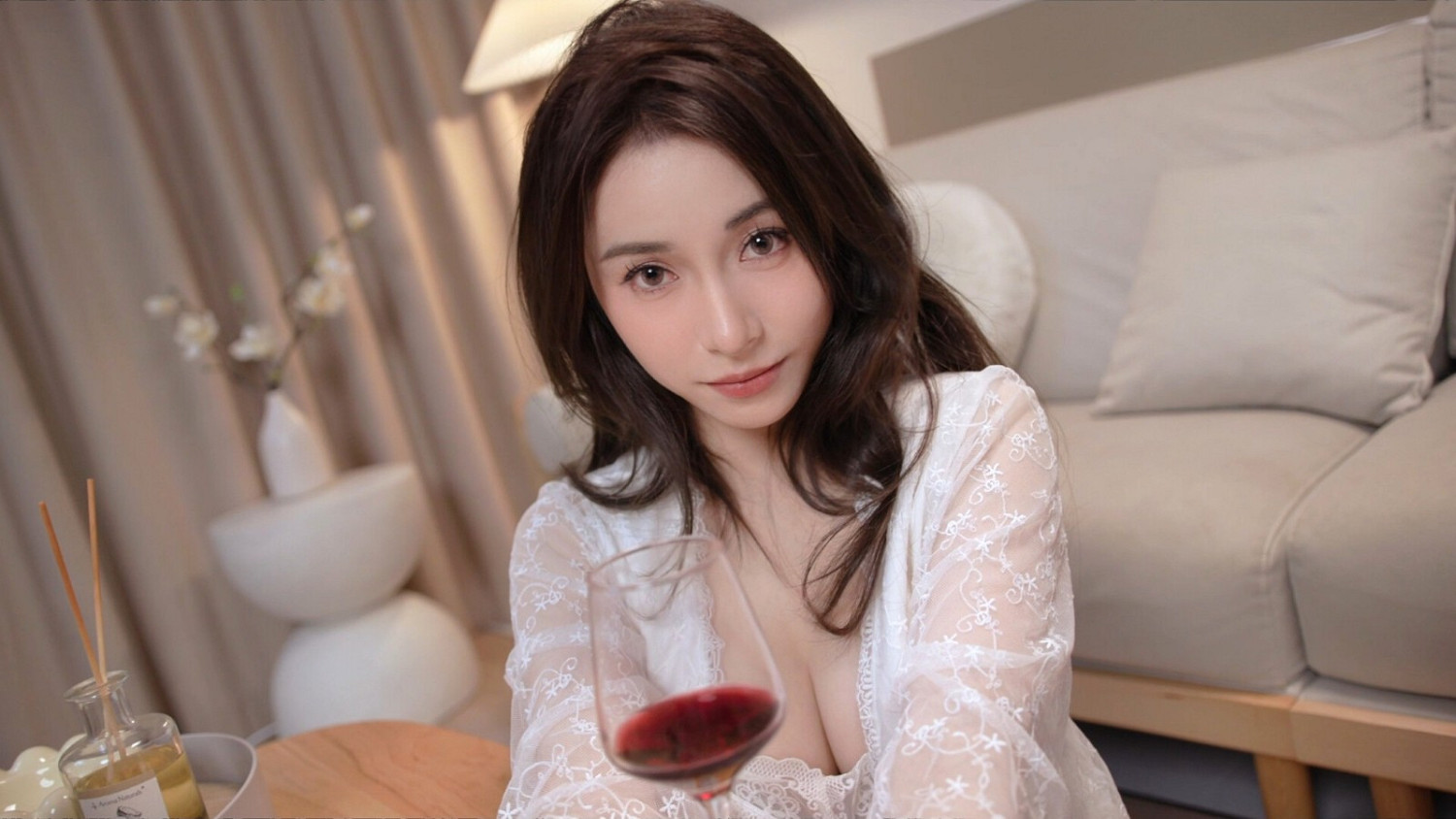 真流量密碼了！《戀愛！小姐姐都超甜》上架Steam