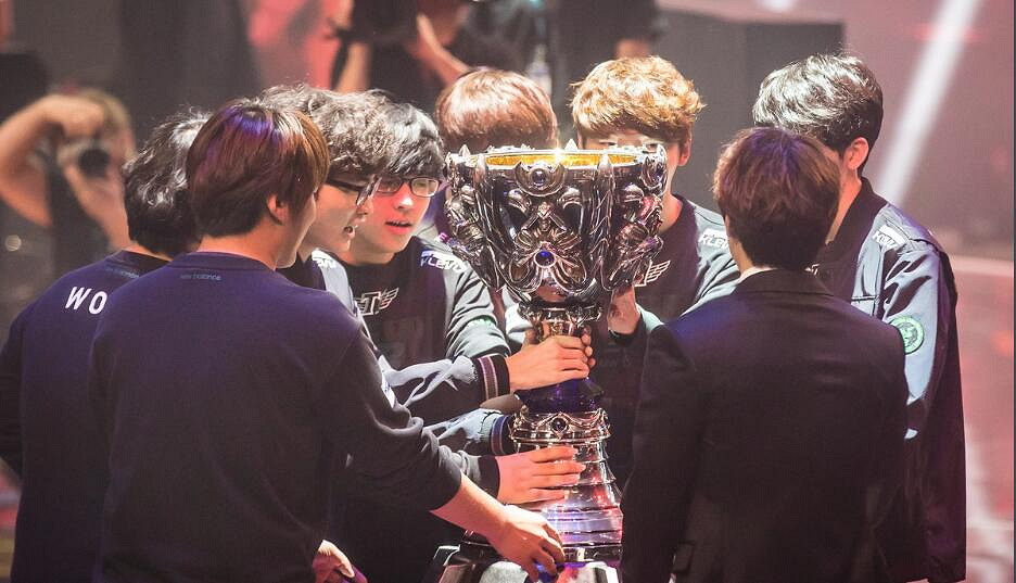 《英雄聯盟》世界第一adc介紹