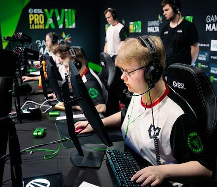 《cS2》cac小組賽Faze vs MOUZ影片介紹 《cS2》cac小組賽Faze vs MOUZ影片介紹