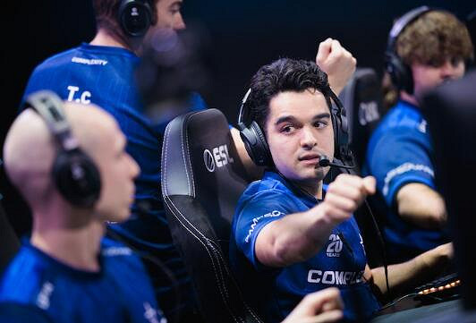 《cS2》Blast小組賽COL vs Astralis影片介紹